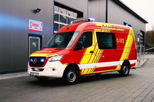 Mannschaftstransportwagen auf Basis Mercedes-Benz Sprinter, mit Sondereinbau