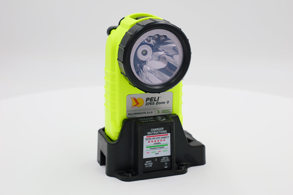 Peli™ 3765Z0 Atex Zone 0 abgewinkelte Taschenlampe Handleuchte, wiederaufladbar
