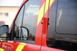 Flaggenhalter für Kolonnenfahrzeug RDF-tec